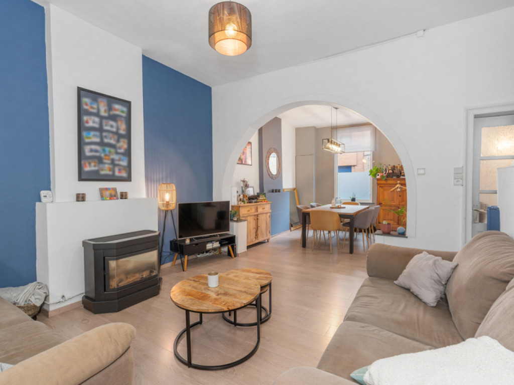 Rue Oscar Druart - 50 - - 7060
