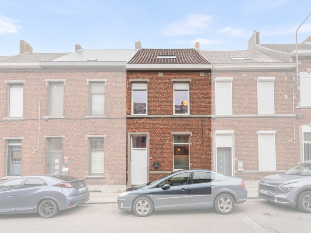 Rue Oscar Druart - 50 - - 7060