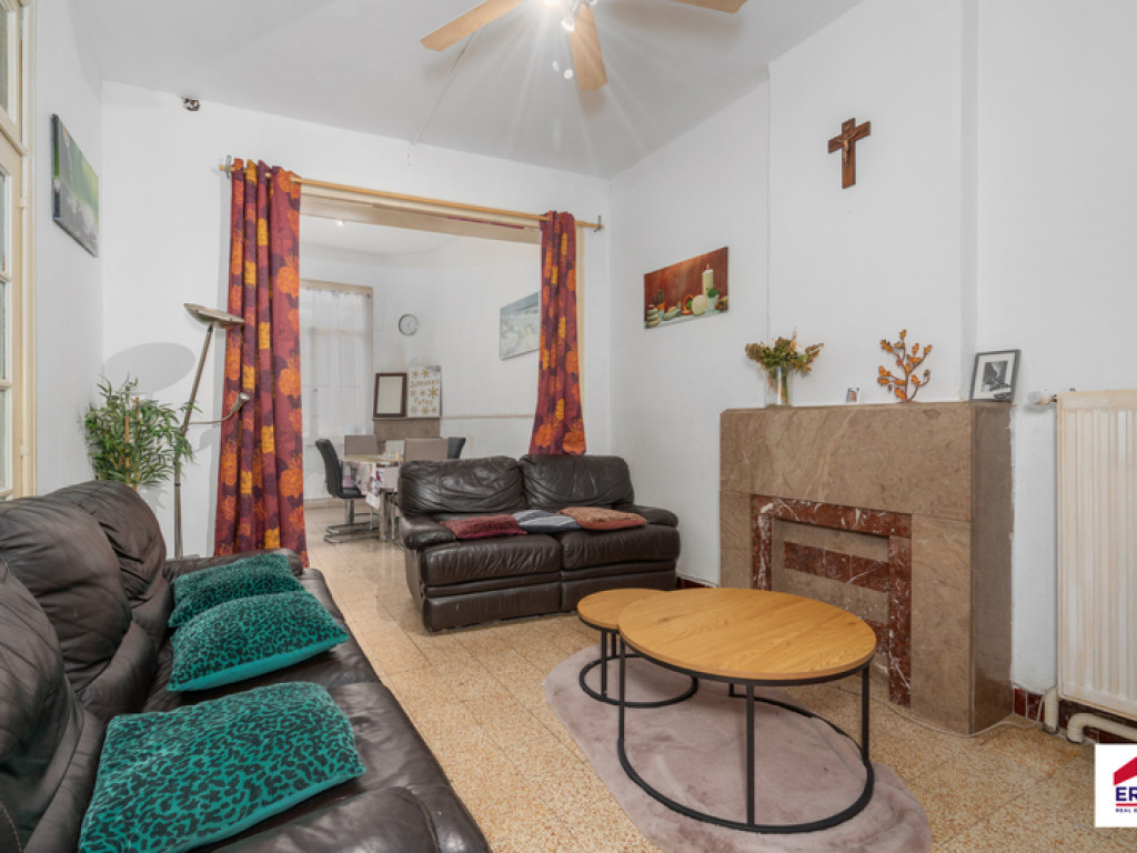 Rue Léon Hachez - 26 - - 7060