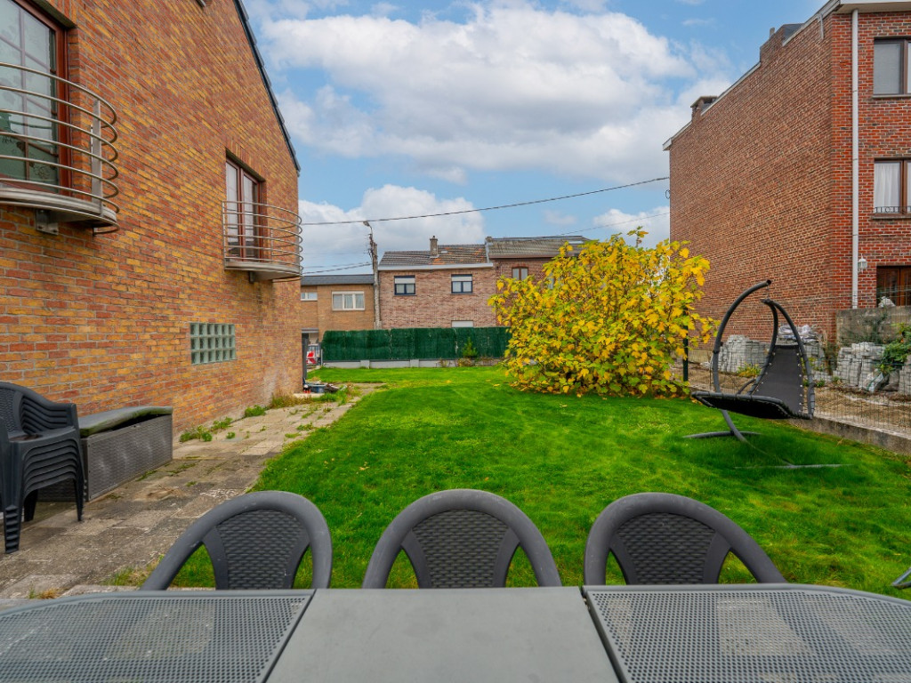 rue de la Bruyère - 116 - - 4100