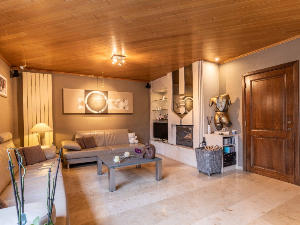 Kortrijksesteenweg - 141 - - 8530