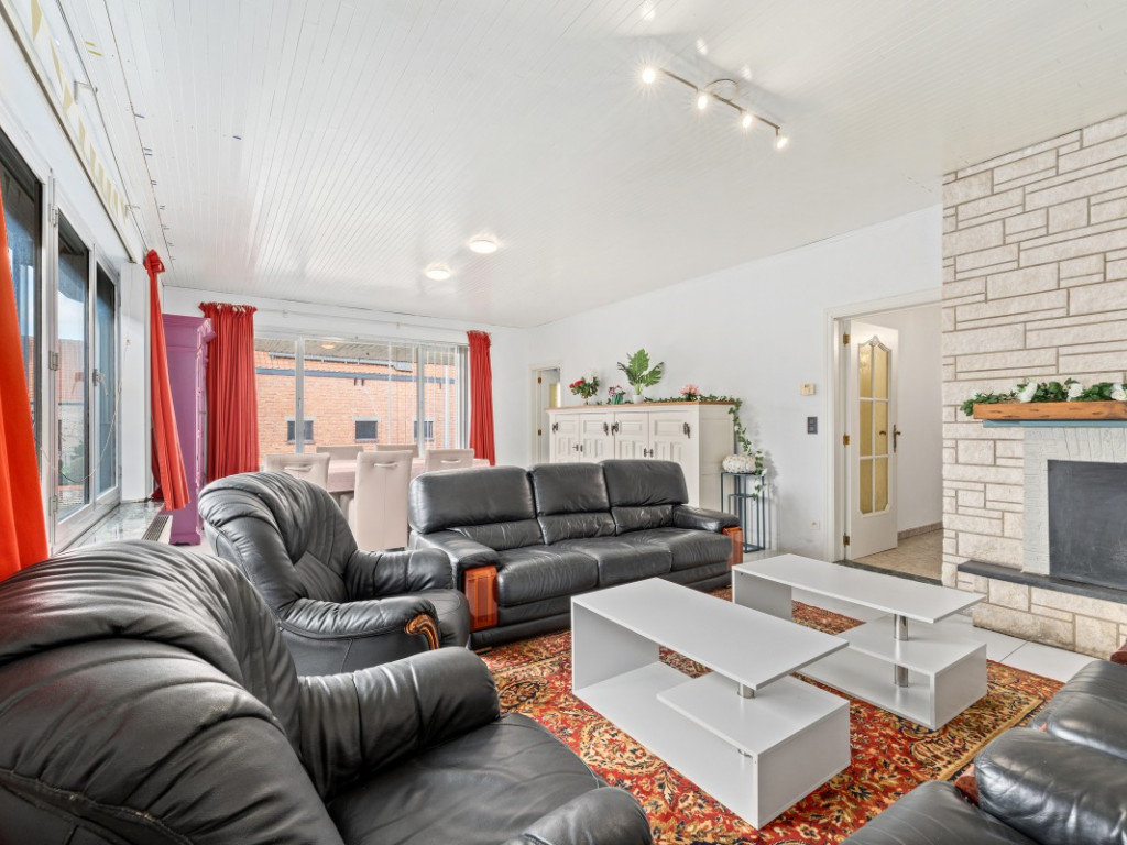 Smidsestraat - 49 - - 9200