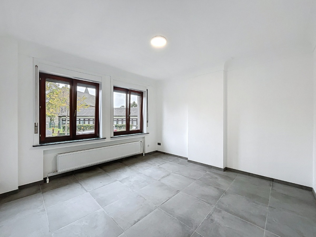 Avenue Mathieu - 53 - - 6600