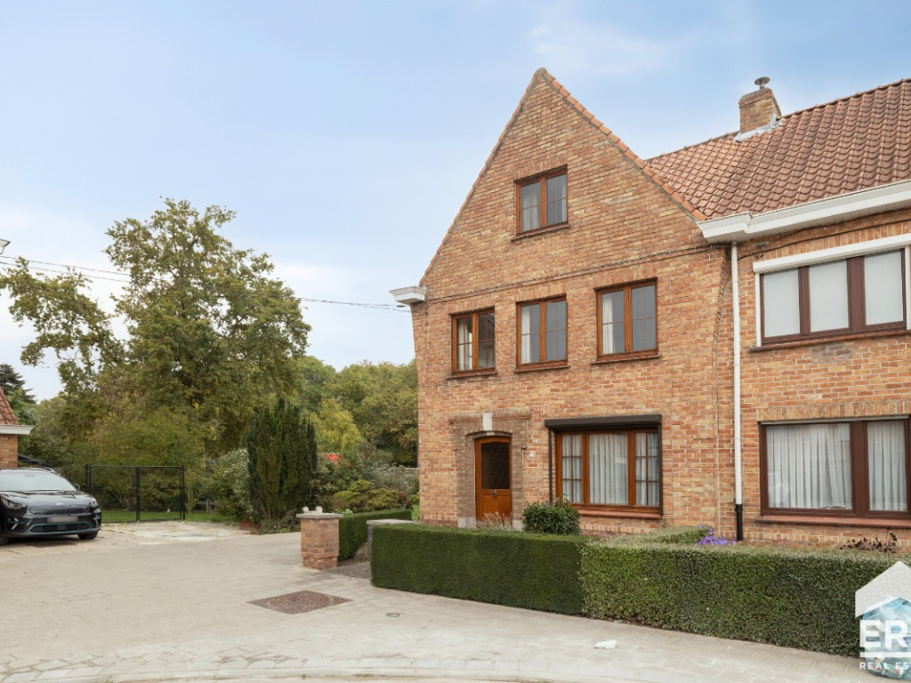 Rond Den Heerdstraat - 72 - - 8000