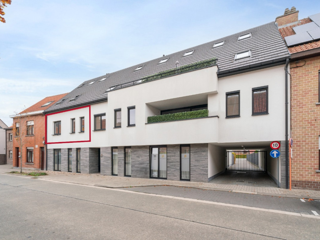 Langestraat - 81 - 4 - 9240