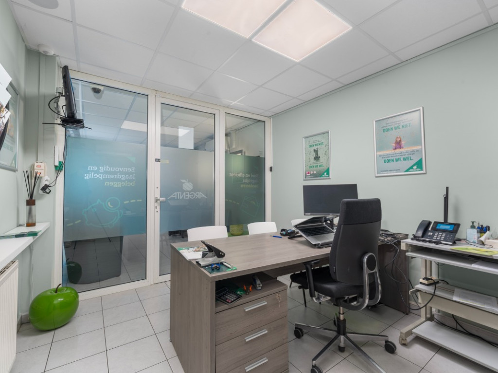 Emiel Hertecantlaan - 3 - - 9290