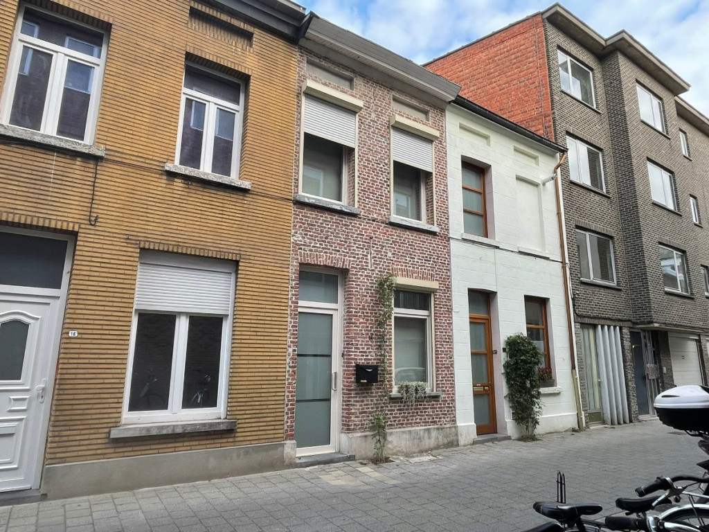 Veluwestraat - 14 - - 2800