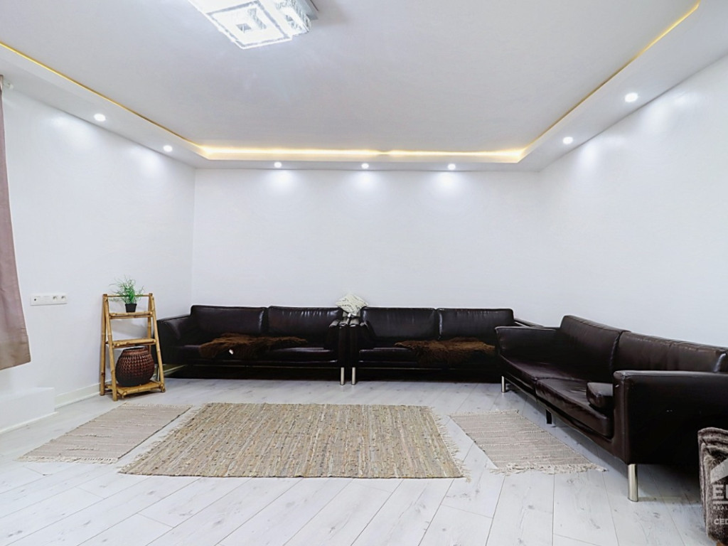 Boulevard Georges Deryck - 3 - 3 - 1040 - 1480