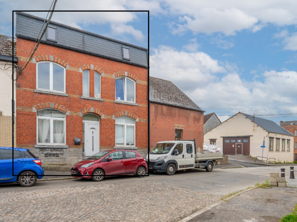 Place de Longuenesse - 19 - - 5020
