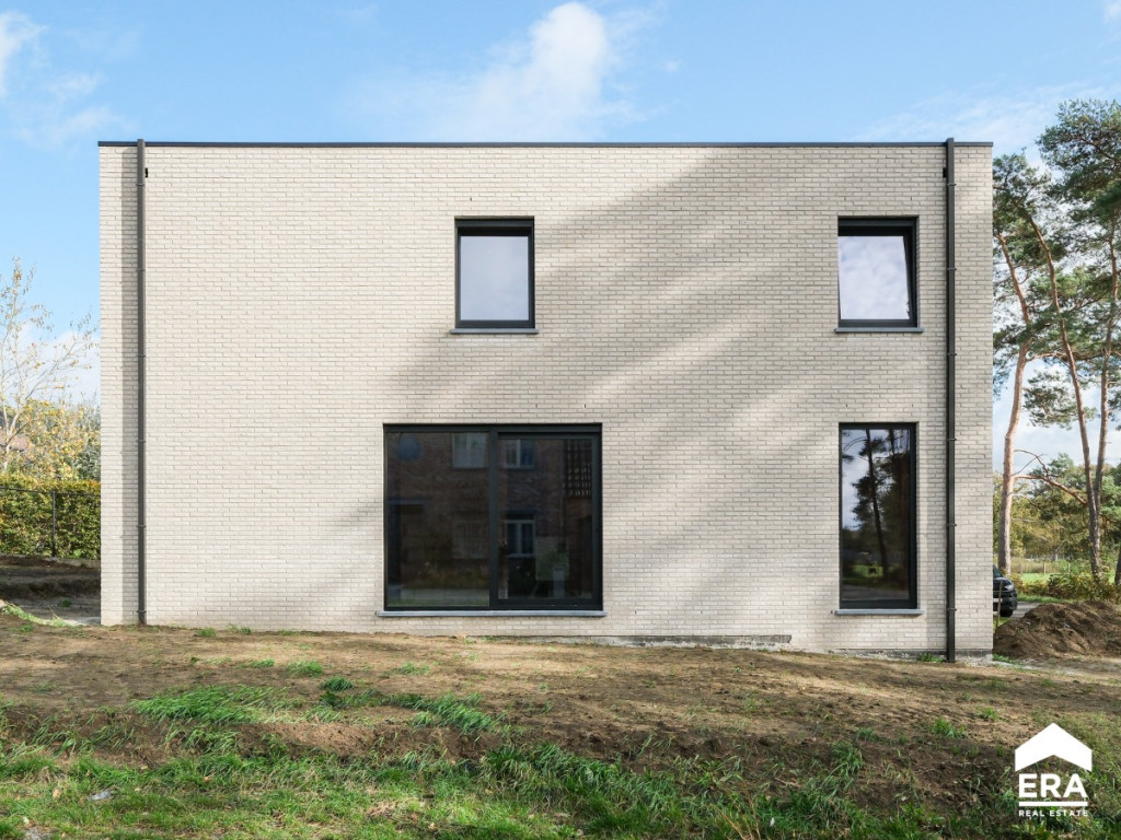 Langen Eiken - 37 - - 3272