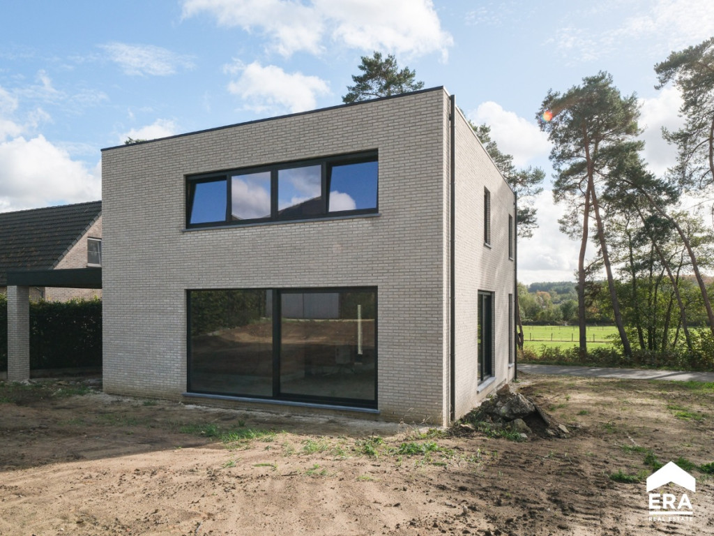 Langen Eiken - 37 - - 3272