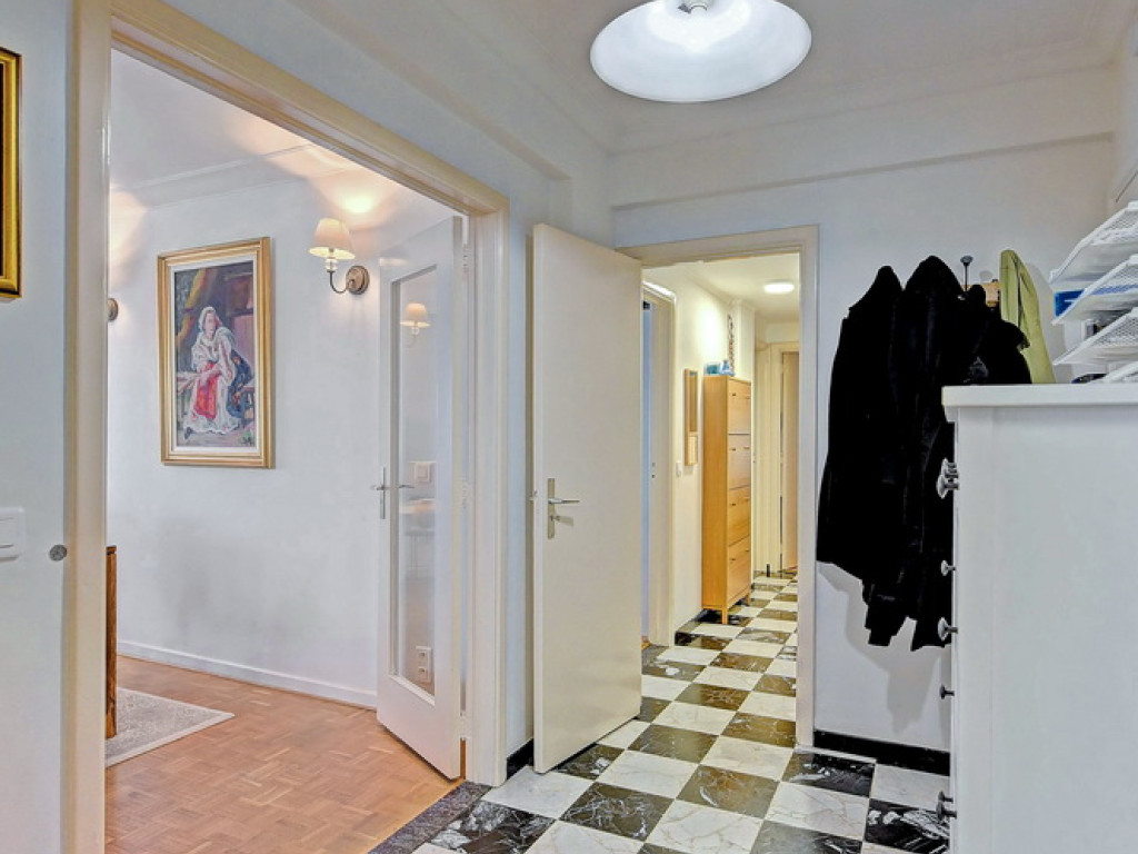 Rue Guillaume Abeloos - 33 - - 1200