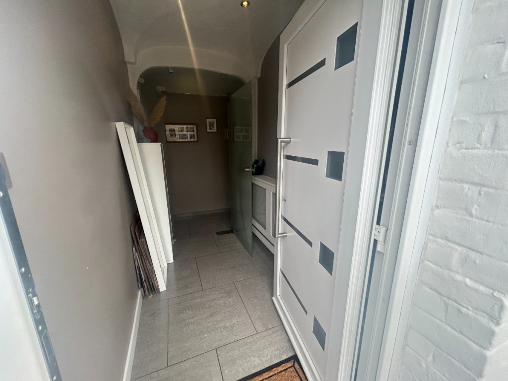 Koestraat - 66 - - 8940