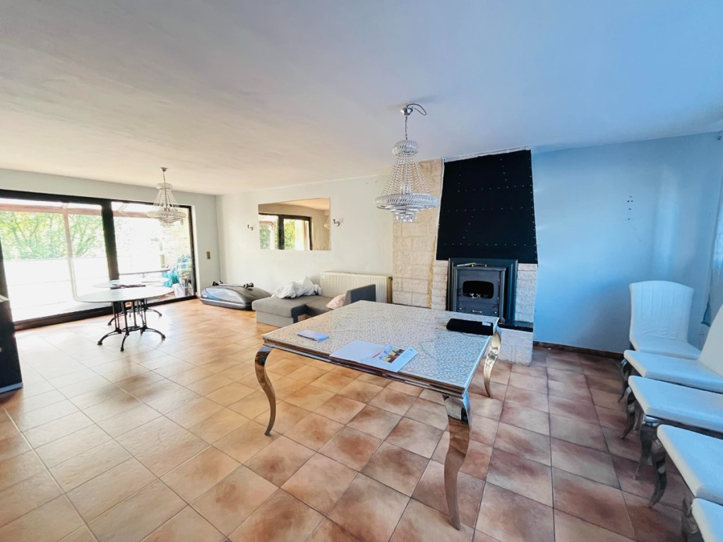 Grensstraat - 85 - - 8930