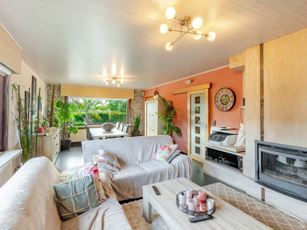 Hullebusstraat - 11 - - 9042