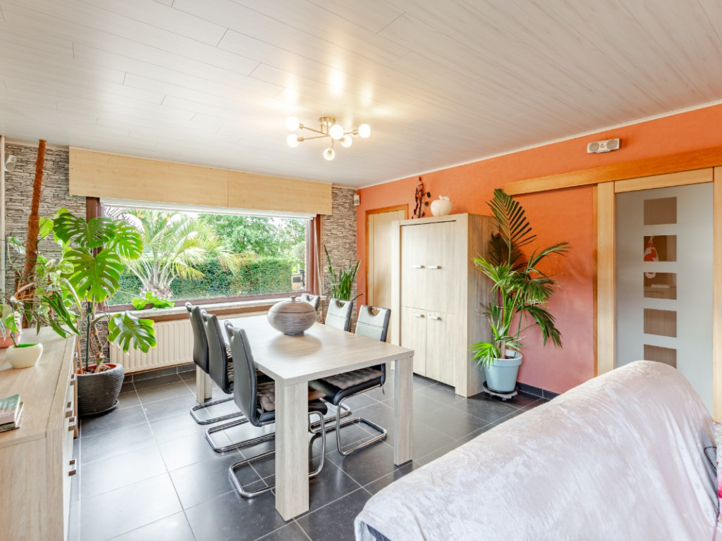 Hullebusstraat - 11 - - 9042