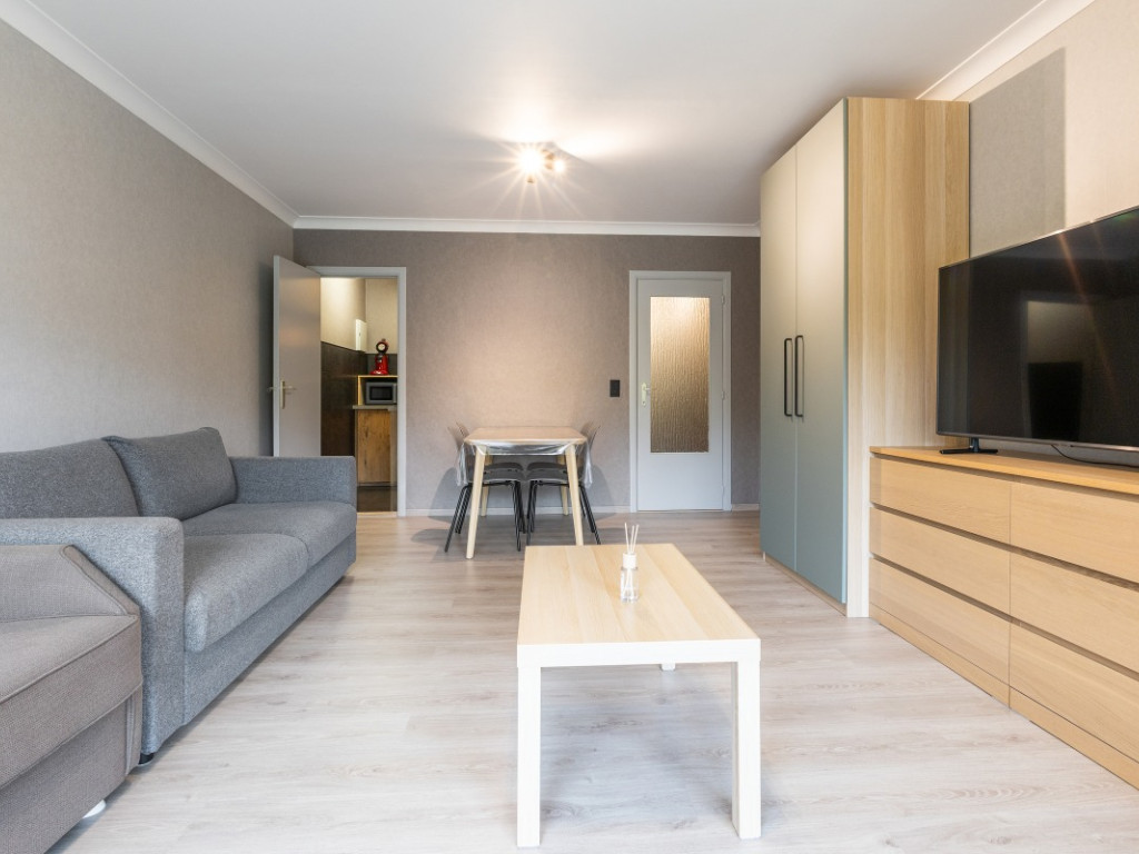 A. Ruzettelaan - 157 - 212F - 8370