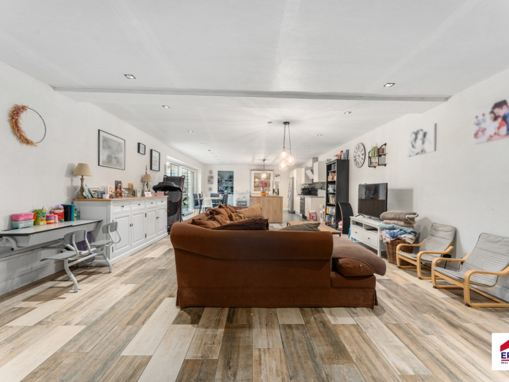 oostrozebekestraat - 206 - - 8760