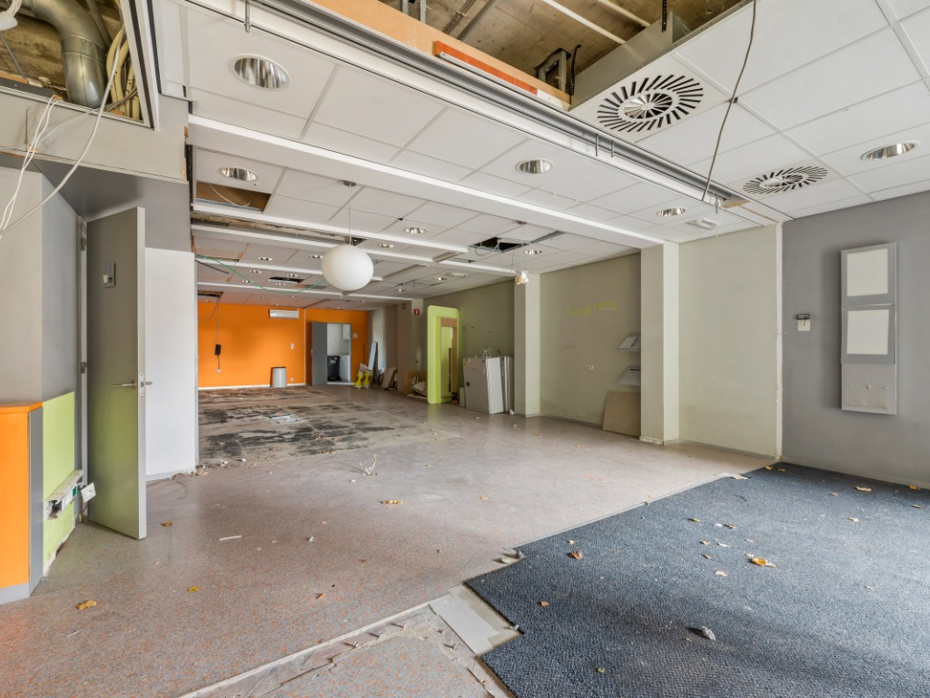 Onze-Lieve-Vrouweplein - 15C - - 9150