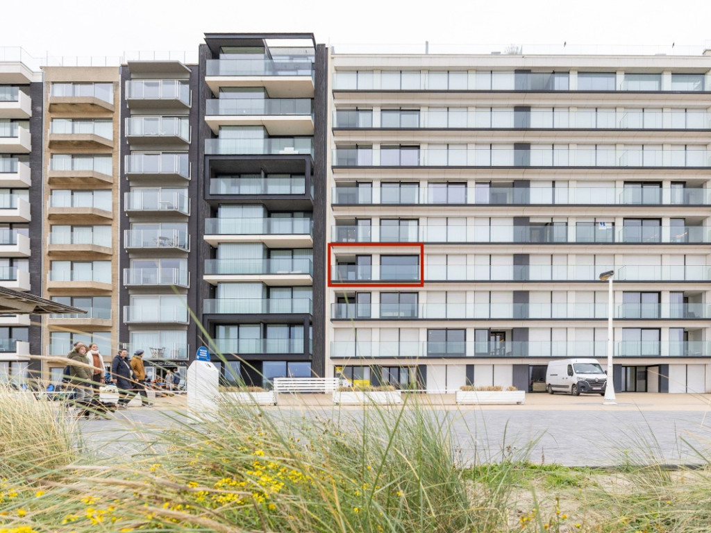 Zeedijk - 93 0302 - Ambassade - 8620