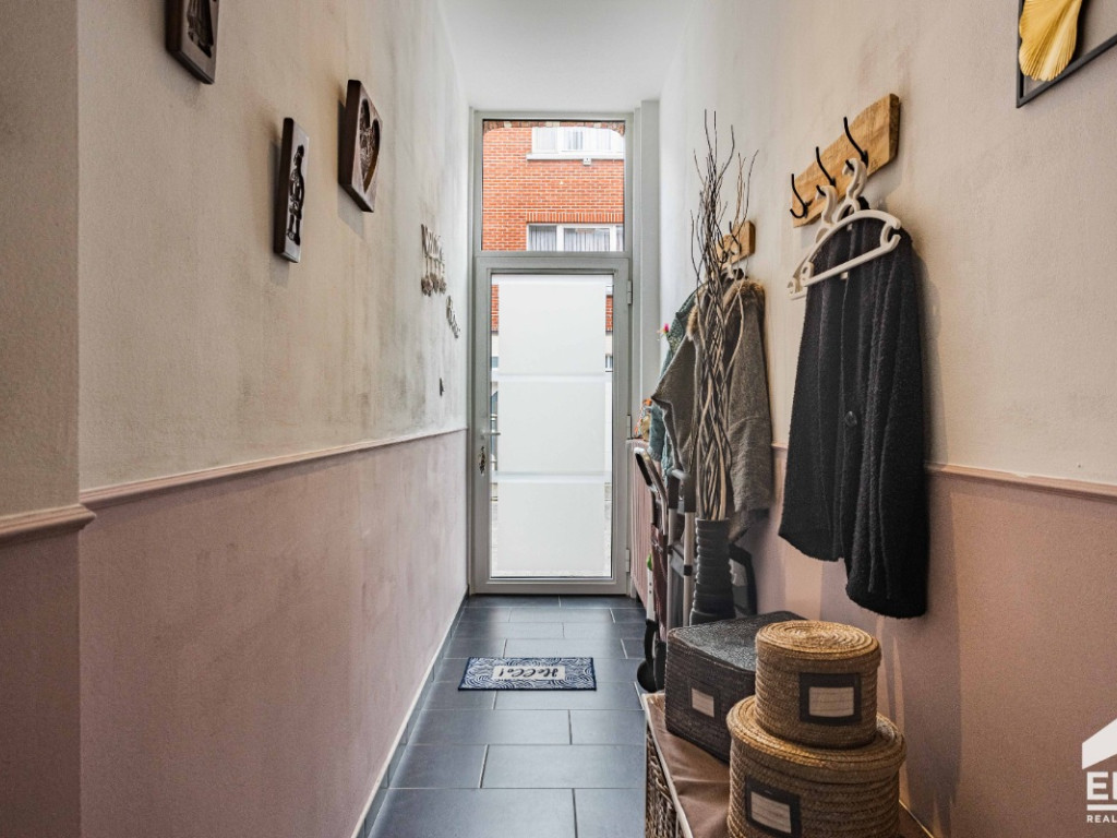 Dokter Jozef Kluyskensstraat - 36 - - 9300