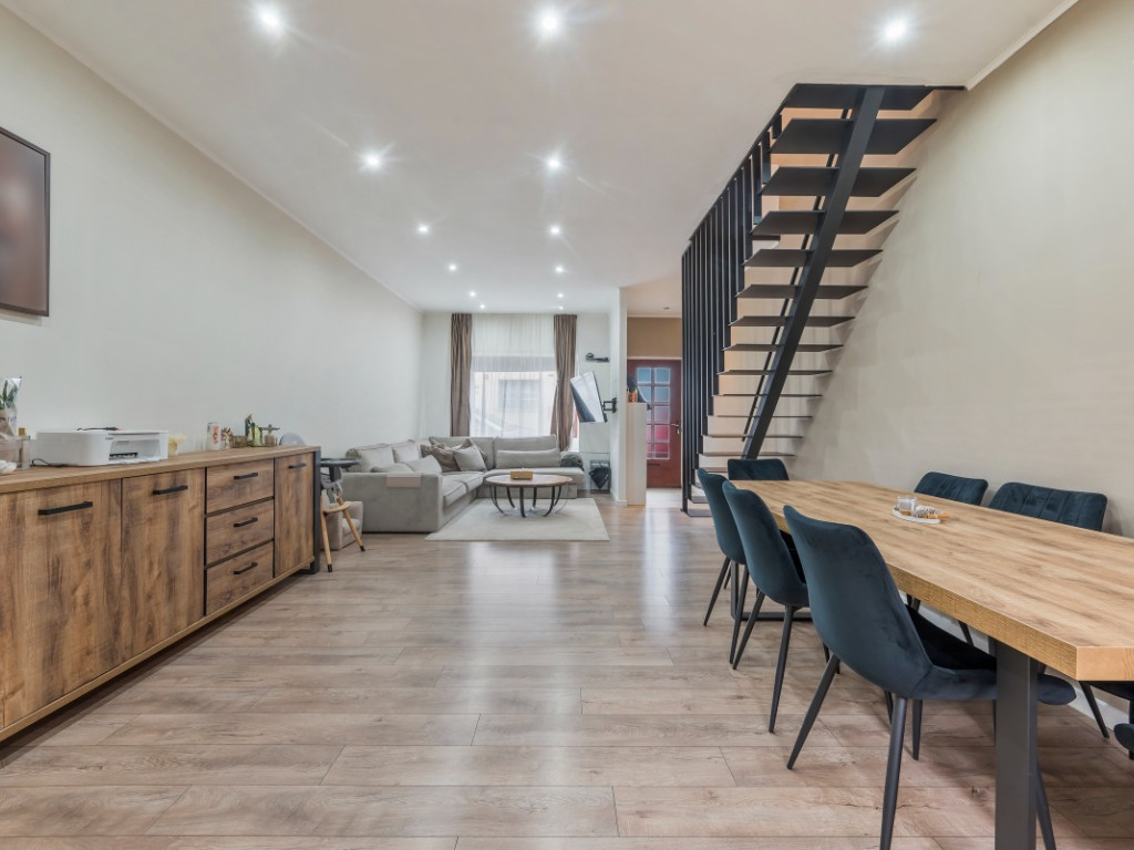 Schoolstraat - 30 - - 9100