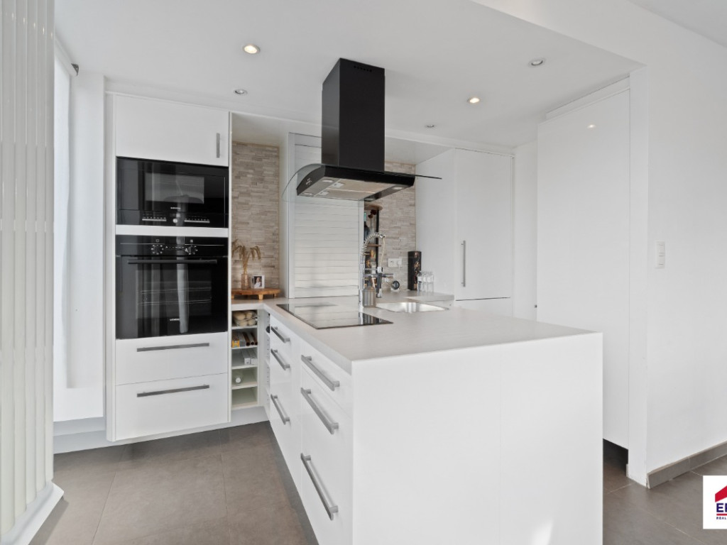 Ninoofsesteenweg - 886 - - 1703