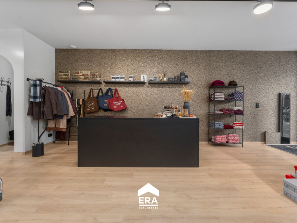 Koningin Astridstraat - 25/1 - - 8210