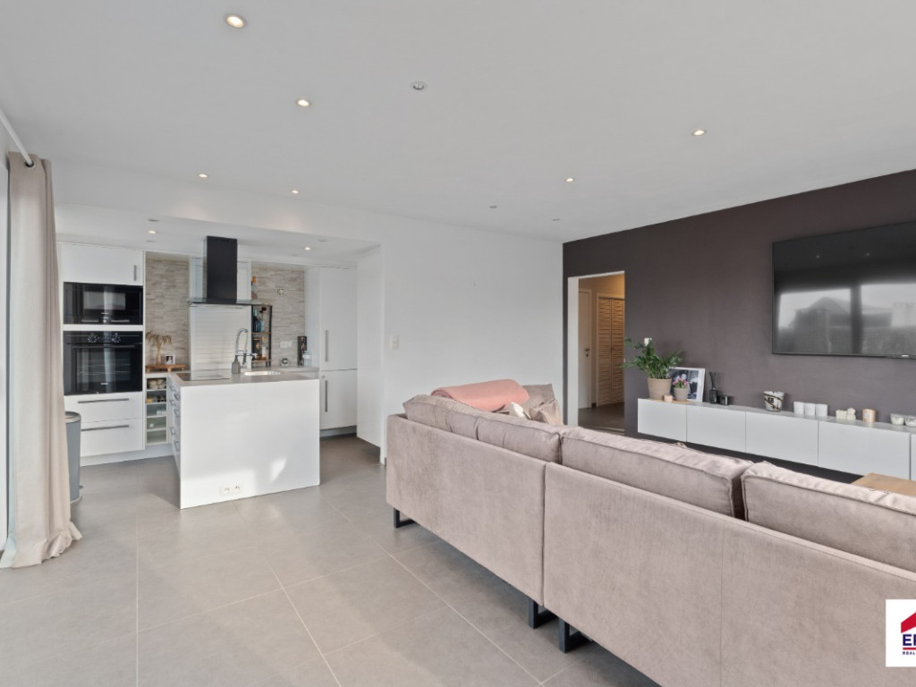 Ninoofsesteenweg - 886 - - 1703