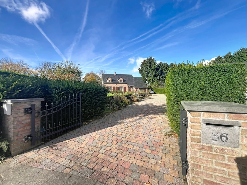 Clos Wathy de Hombroux - 36 - - 4432