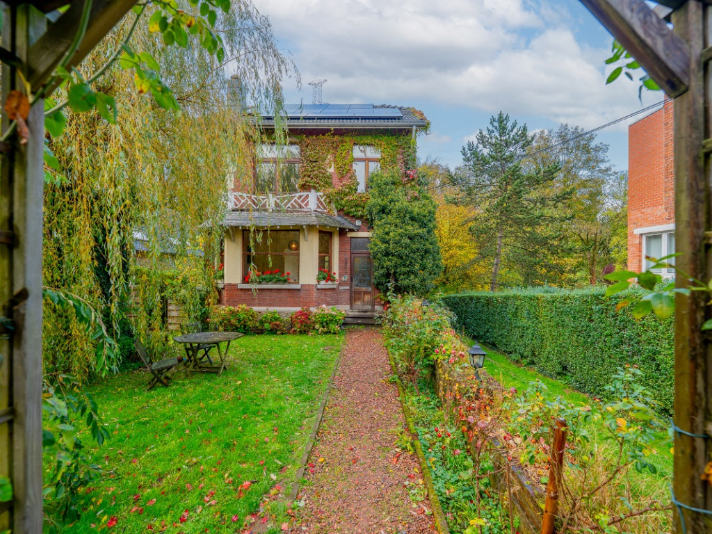 Avenue de la Rousselière - 64 - - 4020