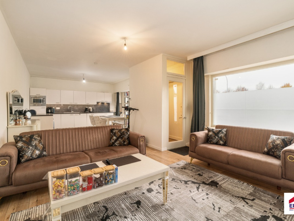 Museumstraat - 28 - - 9881