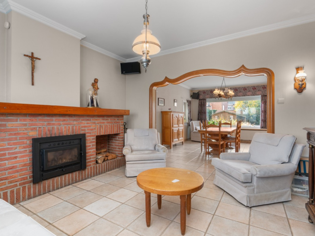 Spoorwegstraat - 16 - - 2811