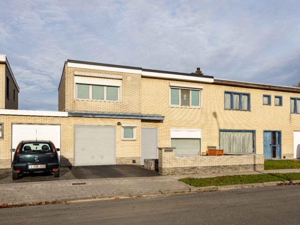 Minister Alfred de Taeyestraat - 25 - - 8550