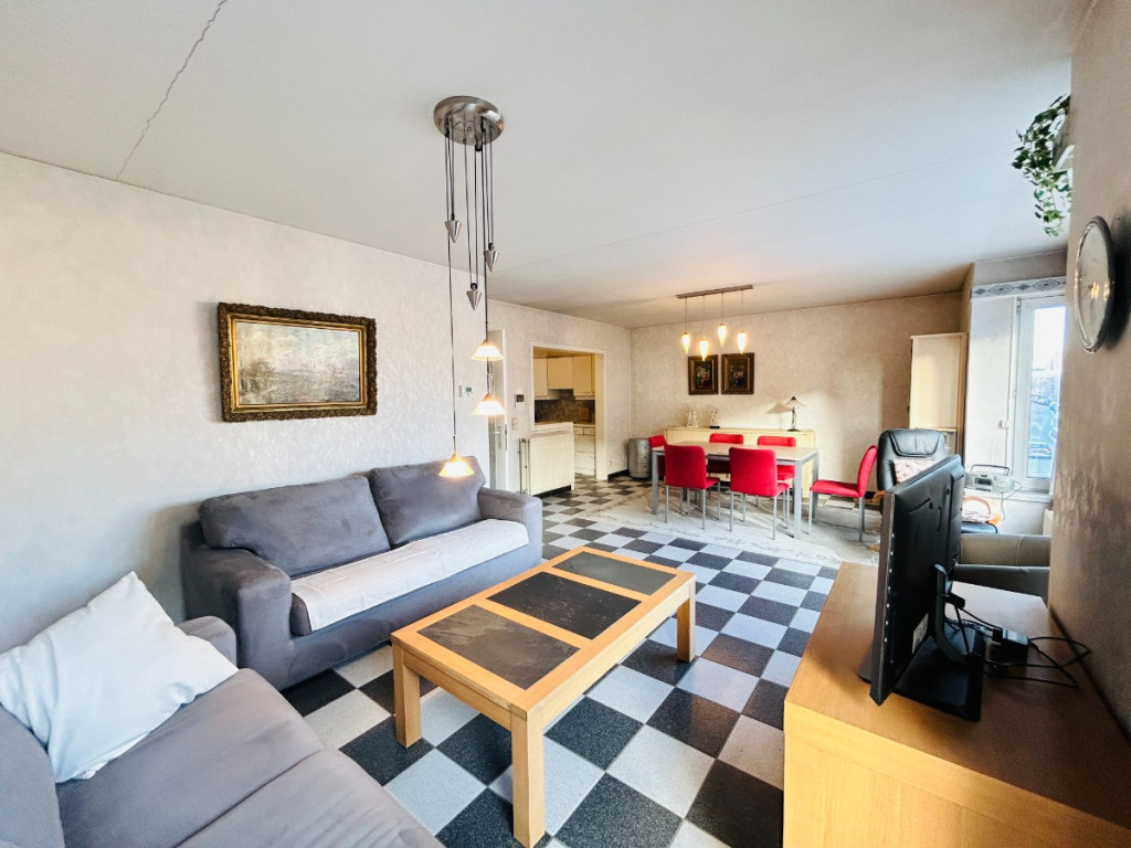 Lauweplaats - 16 - 0202 - 8930
