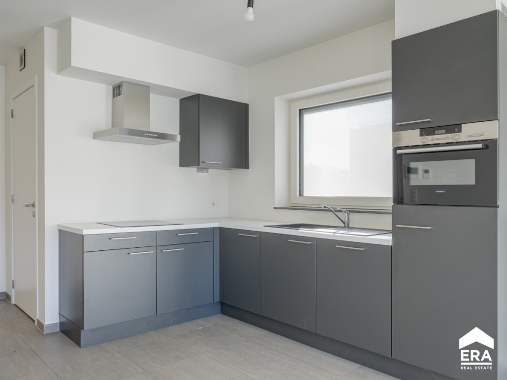 Busweg - 4 - 21 - 3600