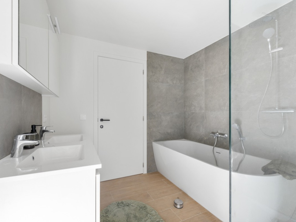 Kolenventerstraat - 8 - - Lot 16 - 9100