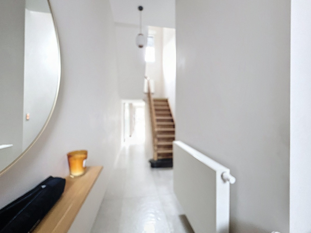 Avenue Jospeh Wauters - 132 - - 7000