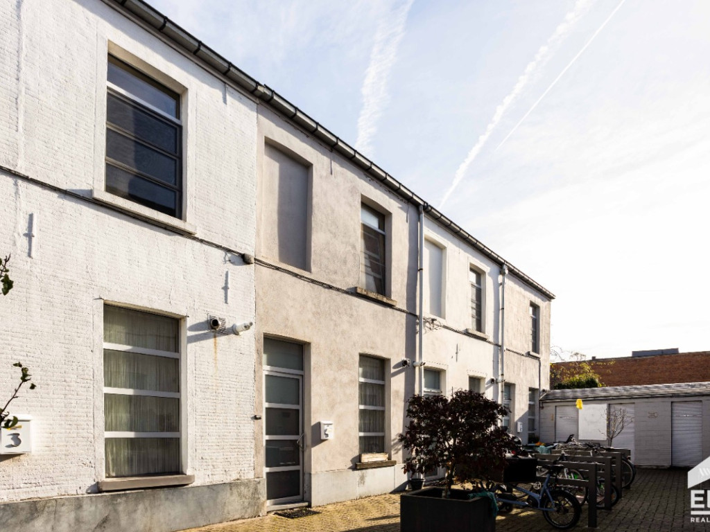 Ingang Van Bemten - 4 - - 9300