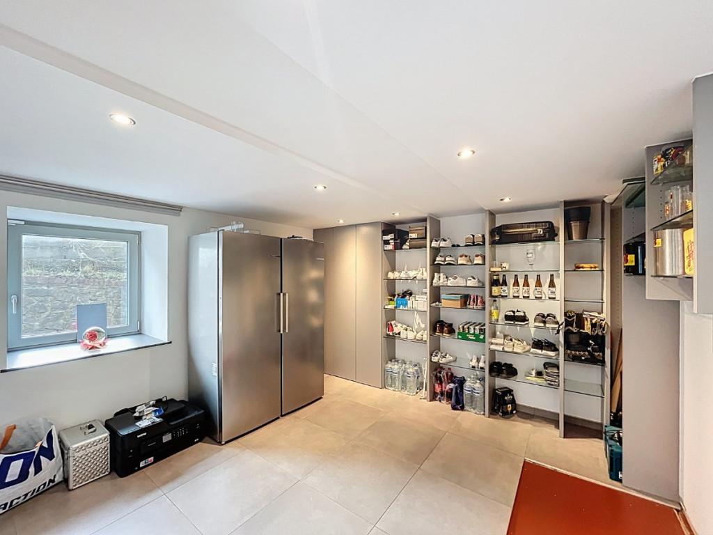 Rue Max Buset - 130 - - 4400