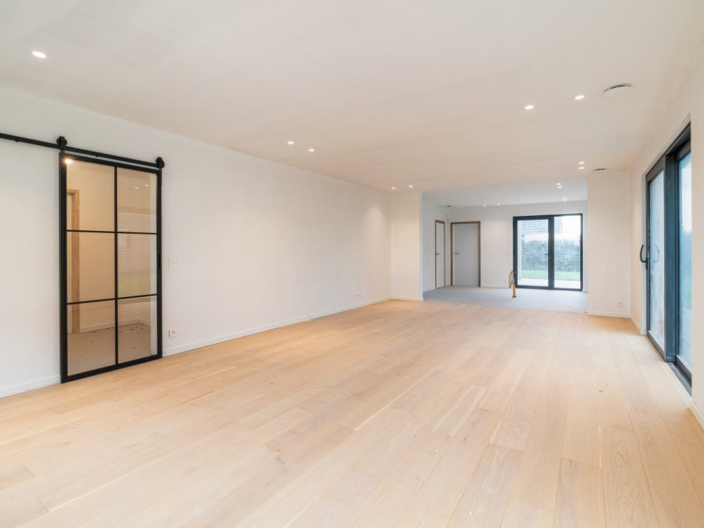 Lotenhullestraat - 117 - - 9800