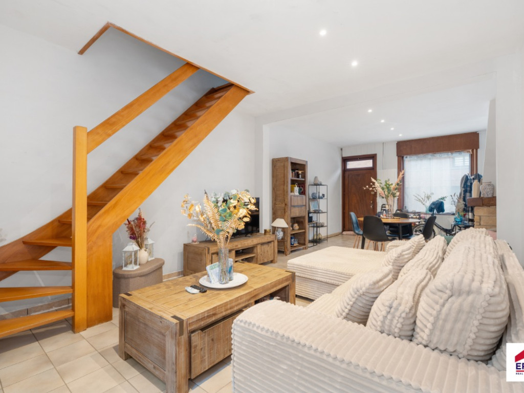 Koningin Astridstraat - 42 - - 1730