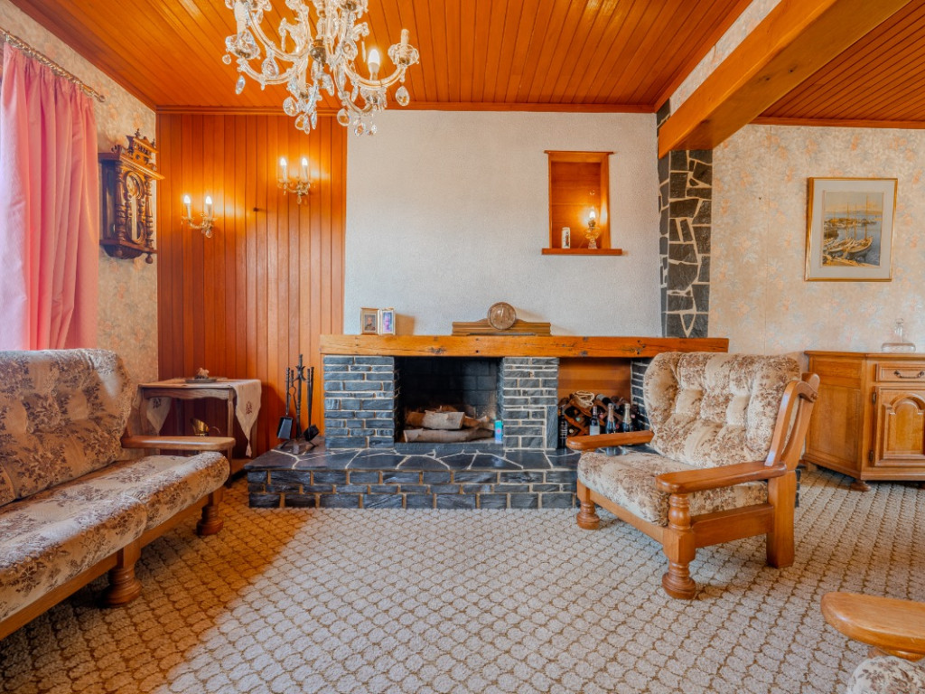 Rue Célestin Hastir - 84 - - 5150