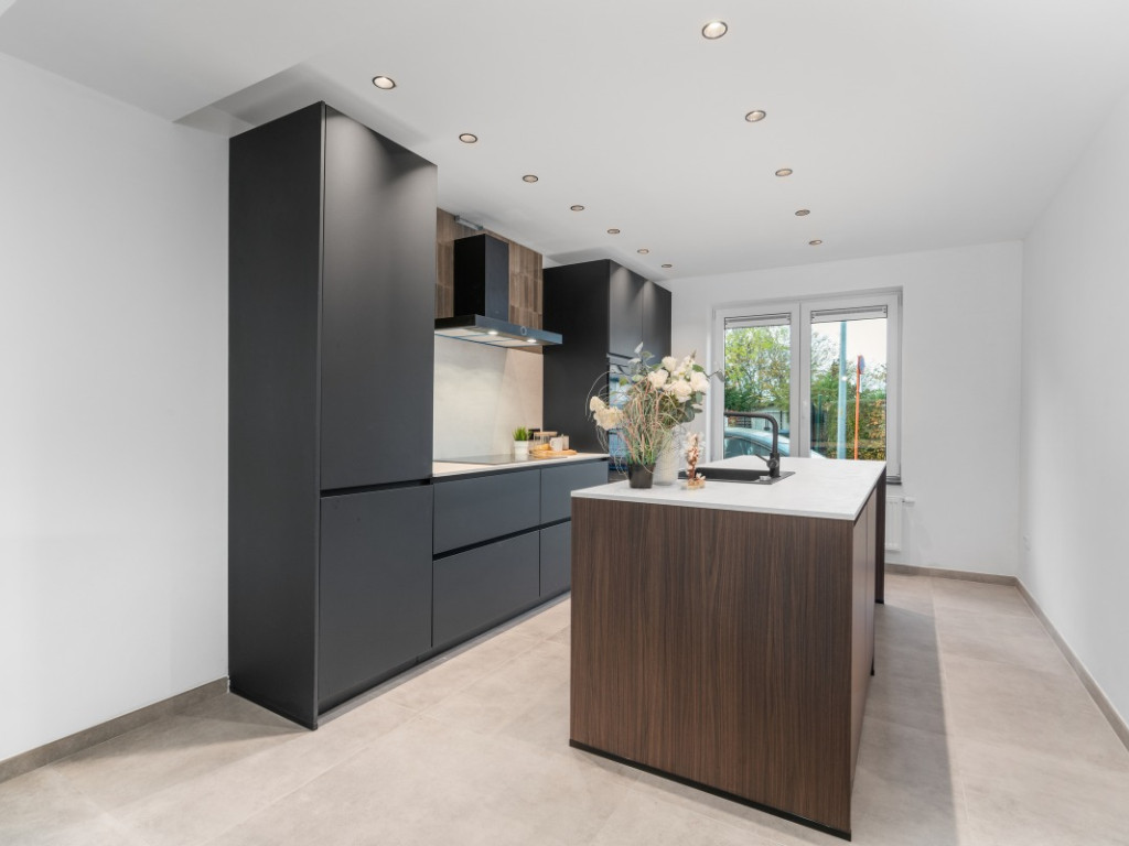 Rossevaalstraat - 91 - - 9280