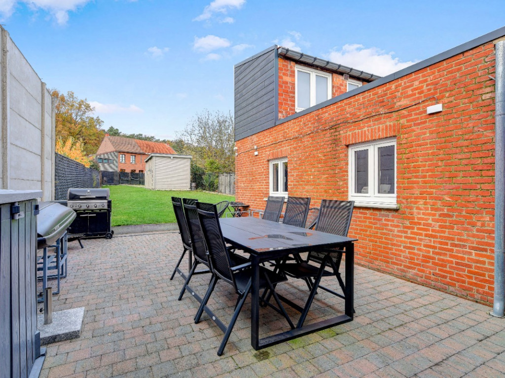 Staatsbaan - 240 - - 3210