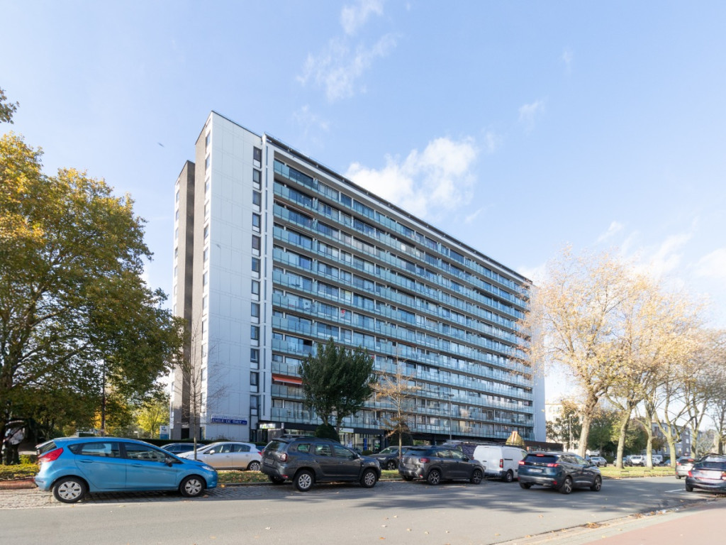 Lambrechtshoekenlaan - 209 - 1102 - 2170