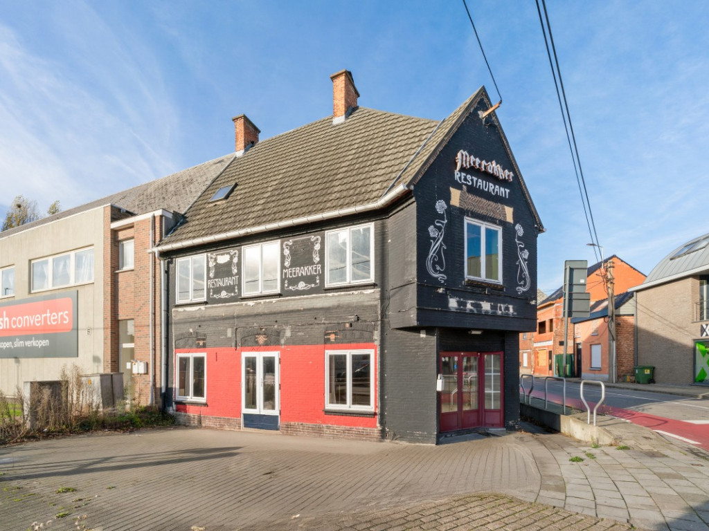 Antwerpsesteenweg - 845 - - 9040