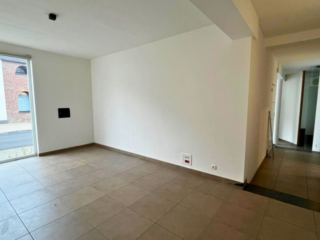 Rue Solvay - 1 - - 4100