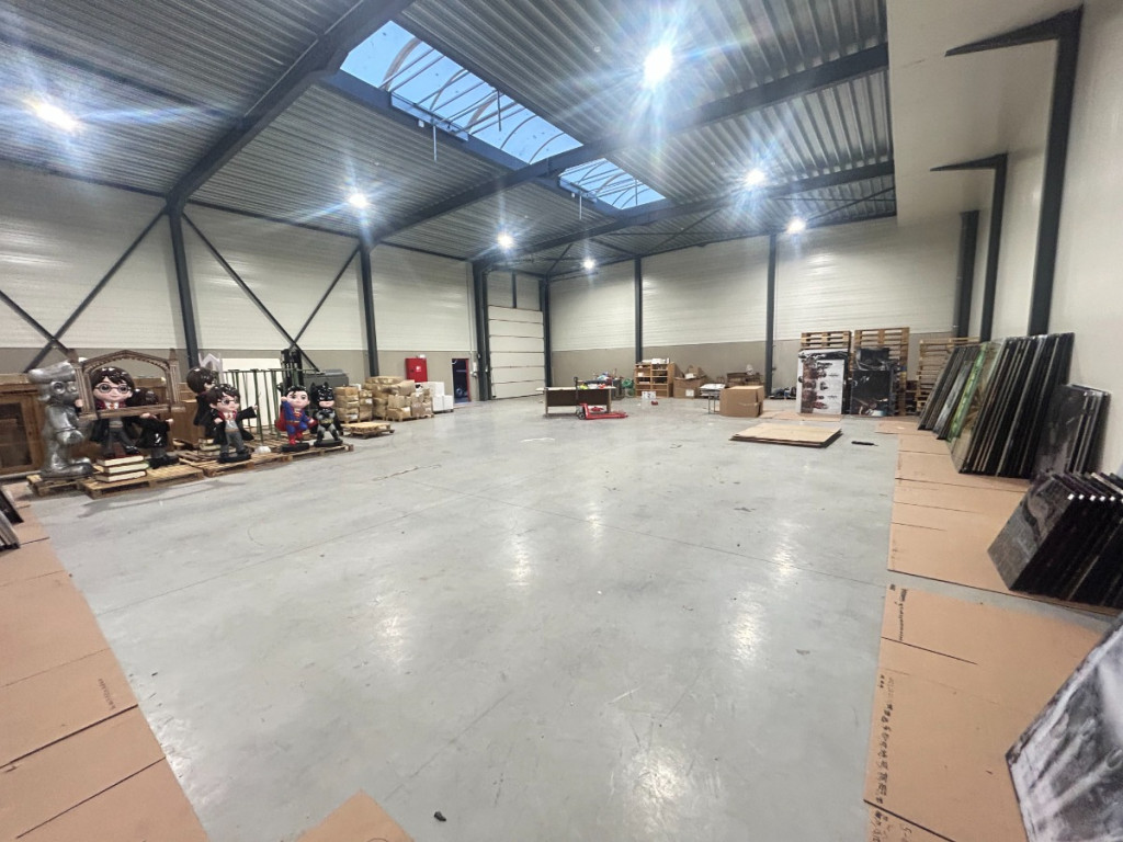 Nijverheidslaan - 14F - - 8890