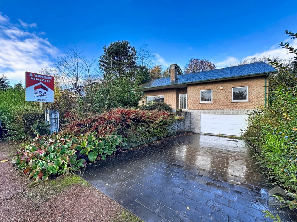 Rue de Bois-Seigneur-Isaac - 80 - - 1420